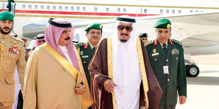  خادم الحرمين الشريفين في استقبال ملك البحرين