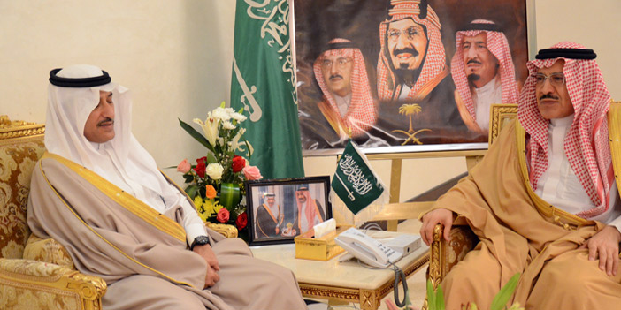  الأمير يلتقي سفير المملكة لدى الأردن