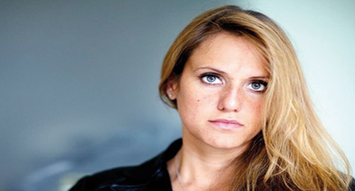 مخرجة سعودية تنتج فيلماً عن اللاجئيين السوريين 