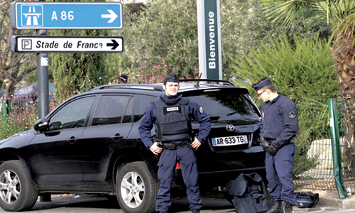 العثور على جواز سفر سوري قرب أحد منفذي اعتداءات باريس 