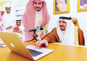 الأمير فيصل بن مشعل يدشن حسابات وسائل التواصل الاجتماعية لإمارة منطقة القصيم 
