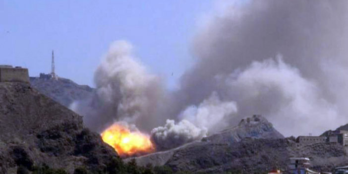  قصف التحالف العربي مواقع يتحصّن فيها الحوثيون بشبوة