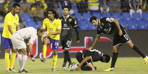  جانب من لقاء الخليج والنصر 1-1