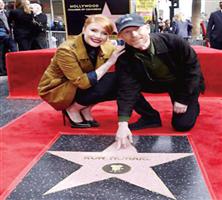 نجمة ثانية للمخرج الأمريكي رون هاورد في ممشى المشاهير 