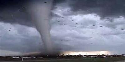 إعصار يقتل 4 ويشرد الآلاف في شرق الفلبين 