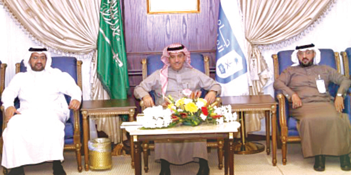  اجتماع مدير جامعة الملك سعود مع الوفود المشاركة من الجامعات السعودية