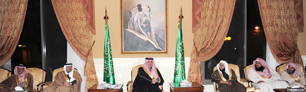  الأمير فهد بن سلطان يستقبل اللواء الزهراني وقادة القطاعات الأمنية والأهالي
