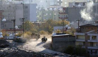 مقتل 14 من مسلحي الأكراد جنوب شرقي تركيا 