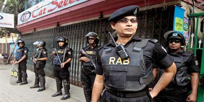 بنجلاديش تعتقل سبعة يشتبه أنهم مسلحون إرهابيون 