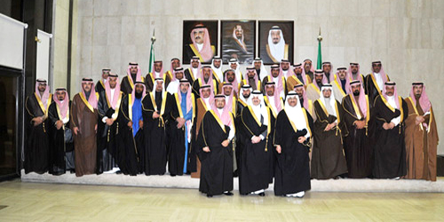  الأمير سعود بن نايف مع رؤساء المراكز