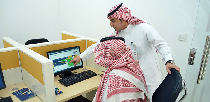  نمو أعداد السعوديين والسعوديات في سوق العمل