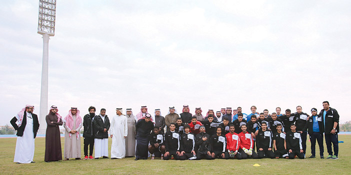  الشرفيون وإدارة هجر واللاعبون في لقطة جماعية