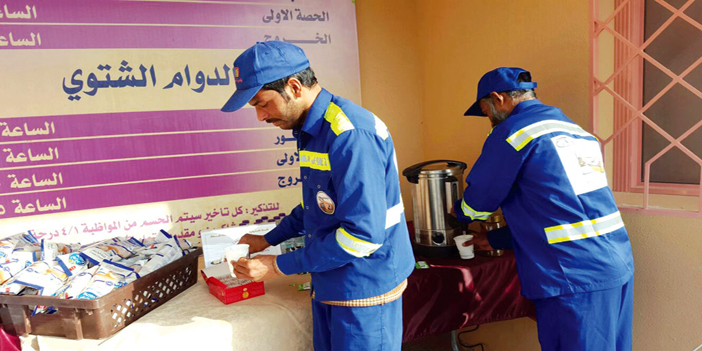 حملة دفء تنطلق في المتوسطة الرابعة عشرة للبنات بعنيزة 