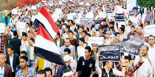  الشارع اليمني يعبر عن رفضه الانقلابيين متطلعاً لعودة الشرعية لكل أجزاء الوطن