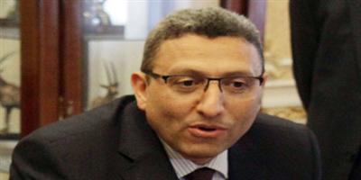 الحكومة المصرية تنفي تقديم استقالتها وتعرض برنامجها على البرلمان 