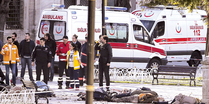  صورة من حادثة تفجير إسطنبول صباح أمس