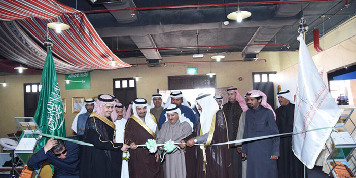  جانب من افتتاح الجناح