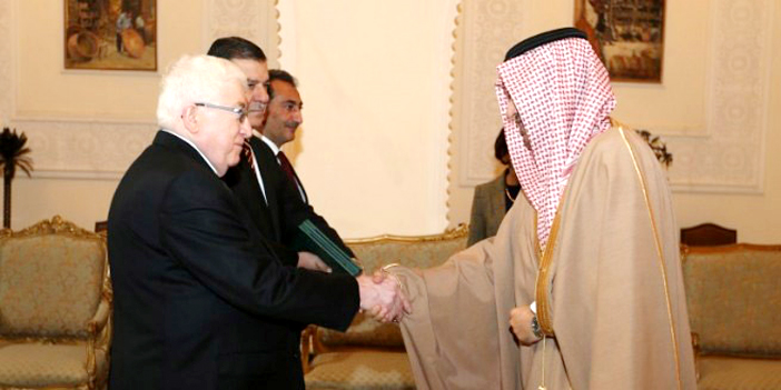  الرئيس معصوم يستقبل السفير السعودي الجديد لدى العراق