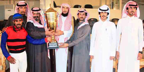  تتويج الفائز