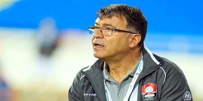 الرائد يقيل اليوناني ليمونيس.. ويفاضل بين أوروبي وبرازيلي 