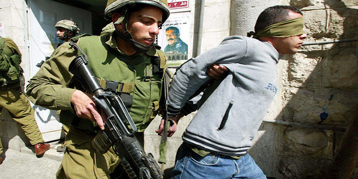  الاحتلال يعتقل 16 فلسطينياً بالضفة
