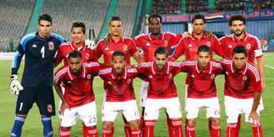 الأهلي يحكم قبضته على صدارة الدوري المصري بنقاط إنبي 