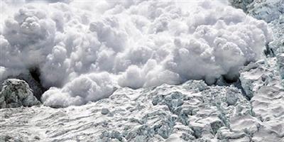 مقتل عشرة جنود هنود في انهيار جليدي بإقليم كشمير  
