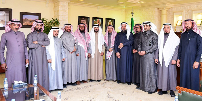  لقطة جماعية لبلدي الأسياح مع المهندس الأحمد