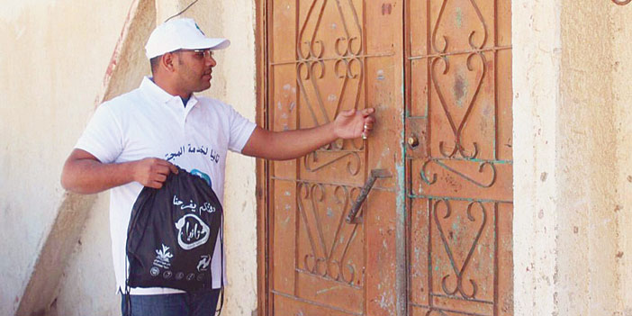  توزيع الكسوة على العمالة