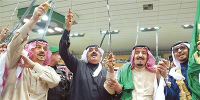 خادم الحرمين يرعى حفل العرضة السعودية ضمن نشاطات «الجنادرية 30» 