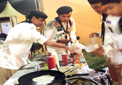  لقطات من خدمات الكشافة للزوار