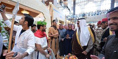 الأمير متعب بن عبد الله يشهد اختتام برنامج (عين على الماضي) بجامعة الملك سعود للعلوم الصحية 