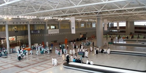 مطارات المملكة تسجّل 81.9 مليون مسافر خلال 2015 