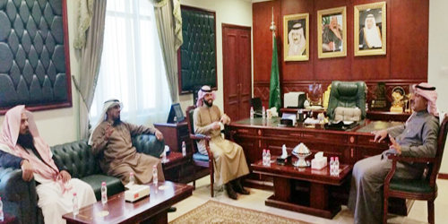  التمياط أثناء استقبال أعضاء المجلس