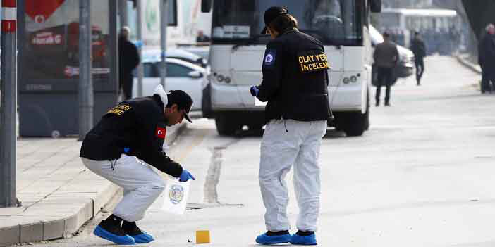  خبراء الطب العدلي الأتراك يواصلون جمع الأدلة من موقع تفجير أنقرة