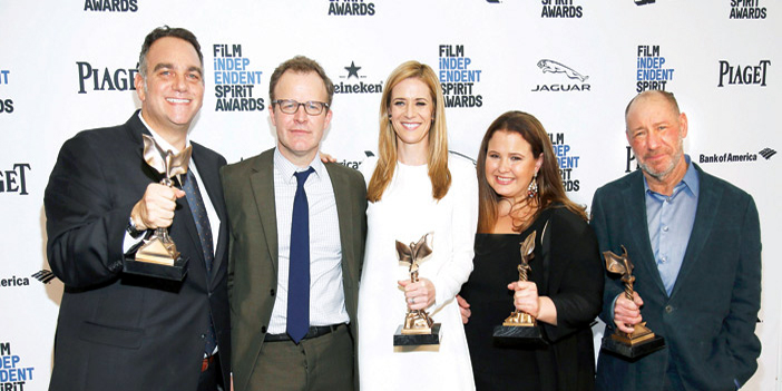  فيلم «سبوتلايت» مرشح أيضاً للحصول على 6 جوائز أوسكار، بما في ذلك جائزة أفضل فيلم.