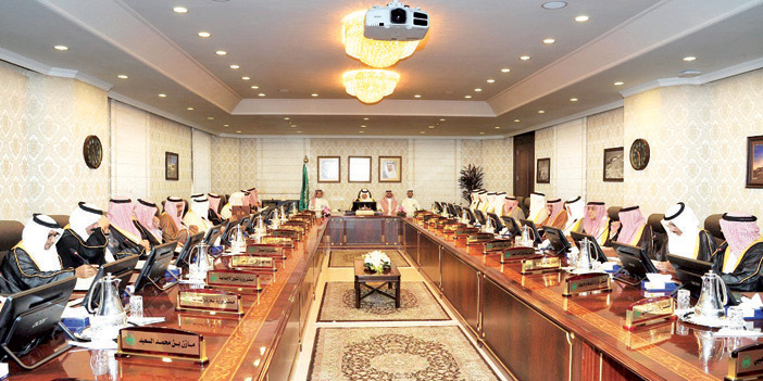  جلسة مجلس المنطقة الشرقية برئاسة الأمير سعود بن نايف