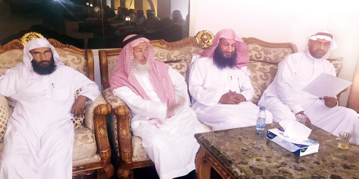  جانب من اجتماع اللجنة