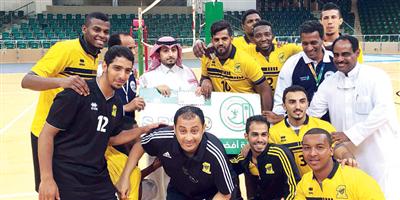 الاتحاد يشعل المنافسة في دوري ممتاز الطائرة بفوزه على الأهلي 3/2 