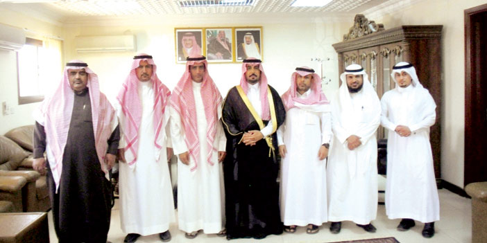  رئيس المركز ورئيس البلدية ومنسوبو المجلس البلدي