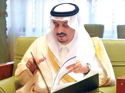 الأمير فيصل بن بندر يستقبل رئيس مجلس إدارة جمعية «نقاء» 