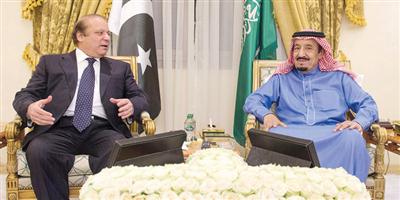 المليك استعرض مع رئيس الوزراء الباكستاني تطورات المنطقة والتعاون الثنائي 