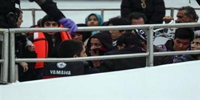 المفوضية العليا لشئون اللاجئين توقف نقل المهاجرين الواصلين إلى اليونان 