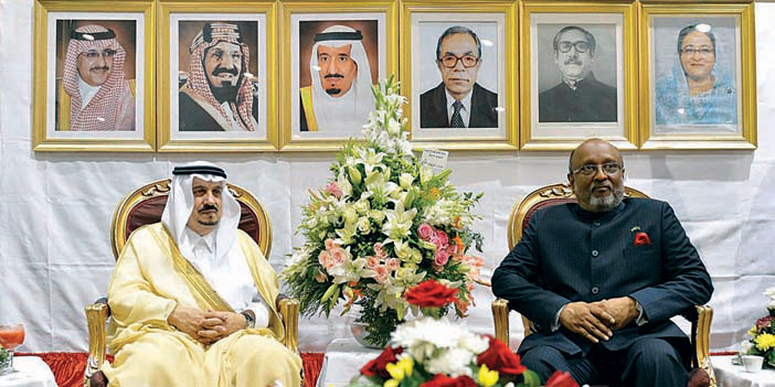أمير منطقة الرياض يشرف حفل سفارة بنجلاديش 