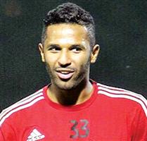 الشباب يبعد «العويس» وينفي استقالة «الهويشان» 