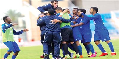 الهلال تمسك بالصدارة بـ«سداسية».. والشباب واصل المطاردة بـ«رباعية» 