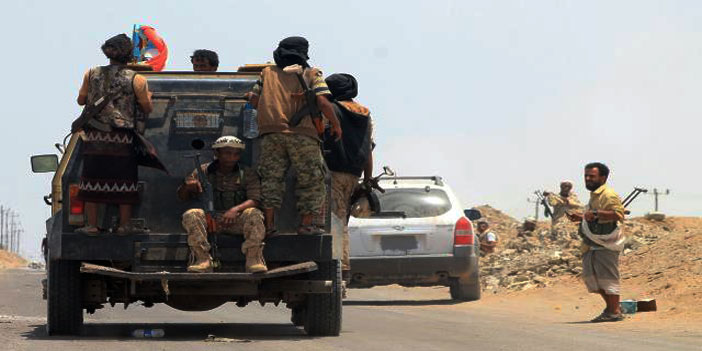 بدعم من طيران التحالف العربي 