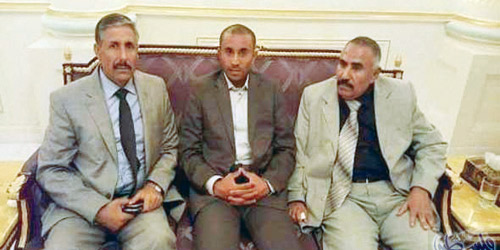  وفد الحكومة اليمنية أول الواصلين للكويت للمشاركة بمحادثات السلام