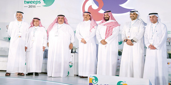  ولي ولي العهد خلال حضوره انطلاق الملتقى