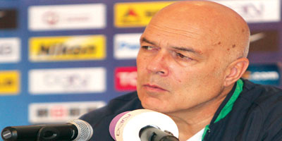 جروس يؤكد: الجيش سيجهزنا للهلال! 